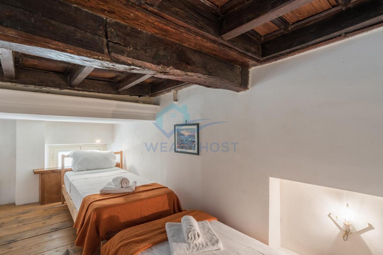 Warm Nest In The Old Building Of Piazza Navona Apartment Rome Luaran gambar